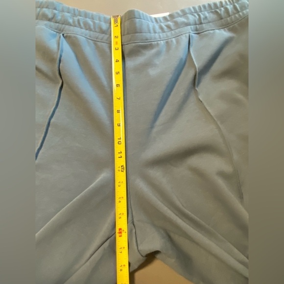 OLD Navy Dynamic Fleece High-Waisted, Wide-leg Pants, Pintucked, size 3X - Picture 12 of 14